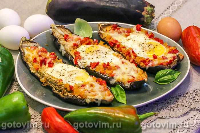 Баклажаны с яйцом и сыром в духовке