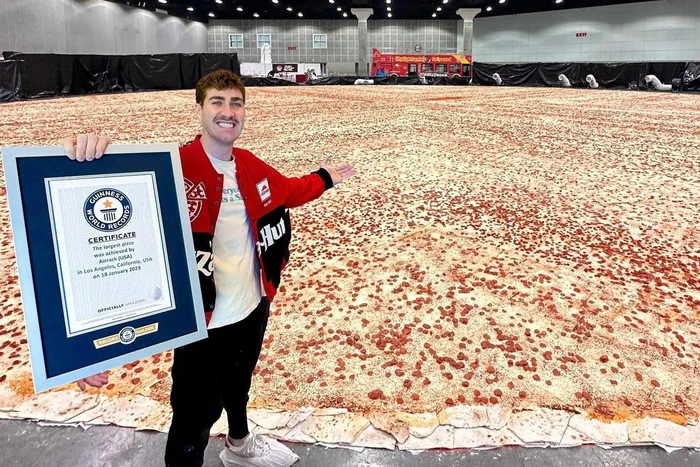 Dünýäde iň uly pizza nähili taýýarlanypdyr?