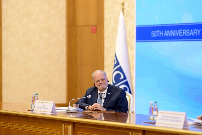 Посол ОБСЕ отметил вклад Туркменистана в укрепление мира и доверия