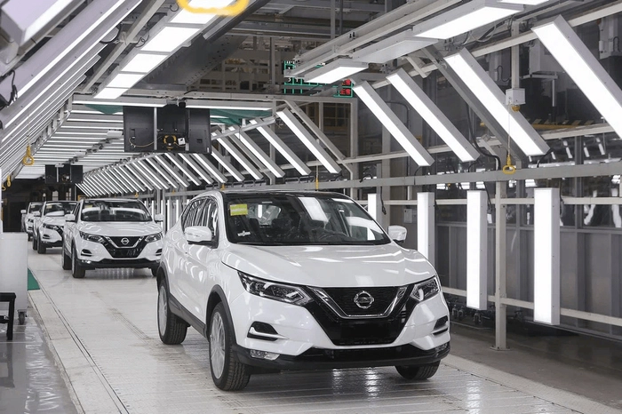 Nissan закрывает 7 заводов и переходит к сокращениям штата