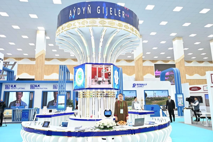 Awazada ýurdumyzyň gurluşyk, senagat, himiýa, energetika pudaklarynyň ösüşine bagyşlanan halkara forum dowam edýär