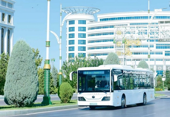 В Ашхабаде временные изменения маршрутов некоторых автобусов
