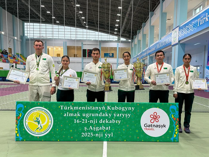 Tennis boýunça Türkmenistanyň Kubogy: kortda — Dewisiň Kubogy ugrundaky zolaklaýyn ýaryşyň ýeňijileri