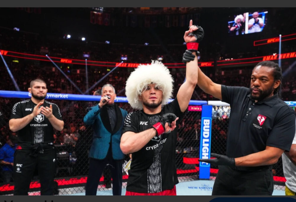 Умар Нурмагомедов победил бразильца Фигередо на турнире UFC в Лас-Вегасе