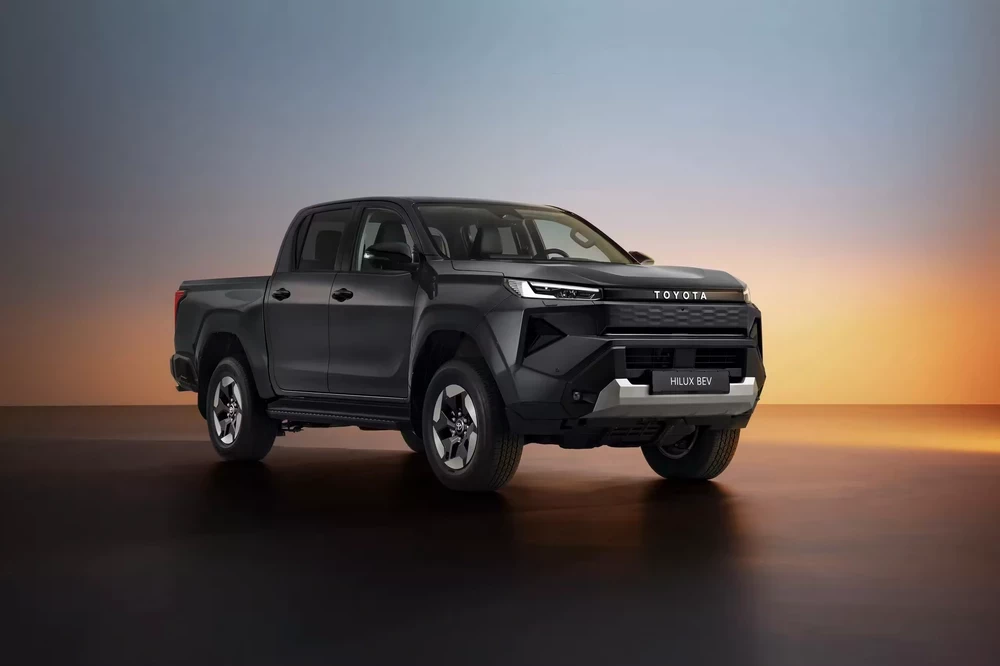 Представлен совершенно новый Toyota Hilux: дизель, электричество и даже водород