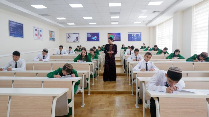 «Талантливые потомки Огуз хана»: в Туркменистане пройдет IV интегрированная олимпиада среди школьников
