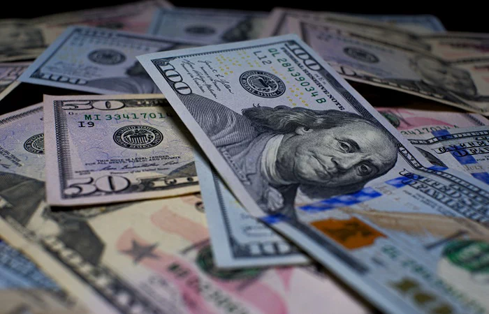 Минфин США планирует разместить подпись Дональда Трампа на новых долларовых купюрах