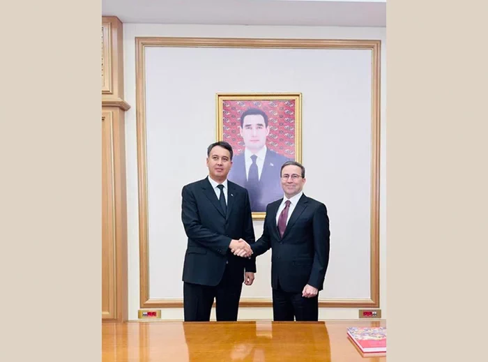 Aşgabat we Baku ulag-kommunikasiýa ulgamynda strategik hyzmatdaşlygy pugtalandyrýar