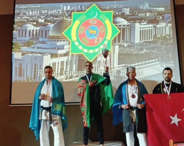 Türkmen türgenleri aşihara-karate boýunça dünýä çempionatynda 14 medal gazandylar