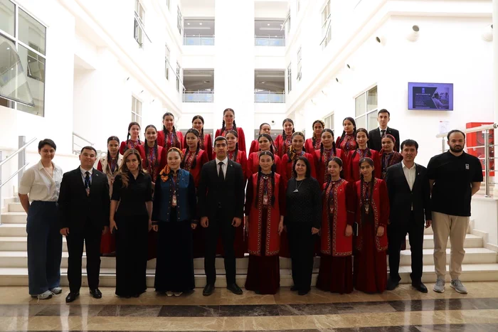 Sanly lukmançylyk we ýokanç däl keselleriň öňüni almak: BMGÖM Aşgabatda talyplar üçin bilim sessiýasyny geçirdi