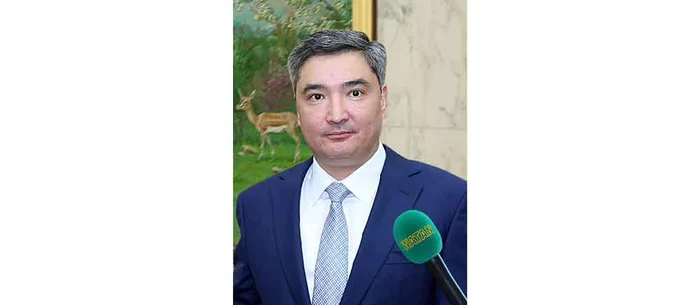 Президент Сердар Бердымухамедов принял Премьер-министра Казахстана Олжаса Бектенова