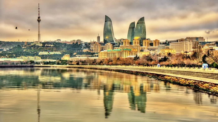 Baku gepleşikleriniň netijeleri: ikitaraplaýyn resminamalaryň uly toplumyna gol çekildi