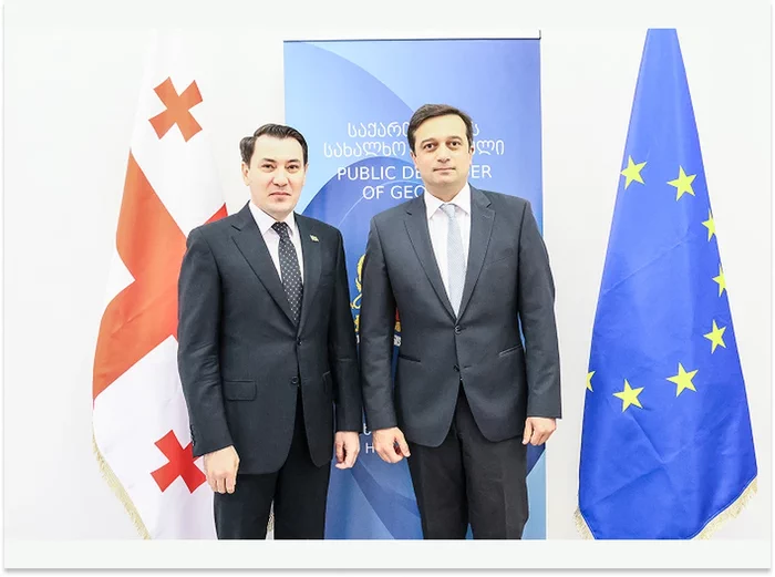 Tbilisidäki diplomatik duşuşyklar: Türkmen ilçisi adam hukuklaryny goramak we bilim meselelerini maslahatlaşdy