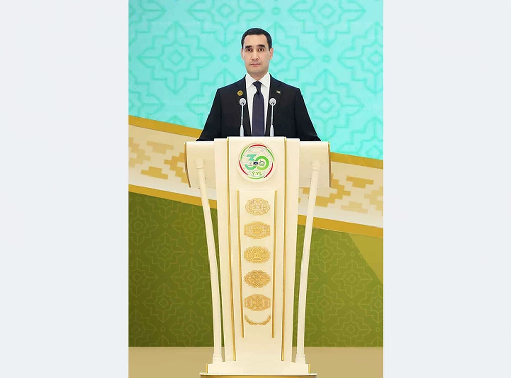 Türkmenistanyň Hökümeti hem-de nebitgaz döwlet konsernleri bilen Malaýziýanyň «Petronas» kompaniýasynyň arasynda strategik ylalaşyklara gol çekildi