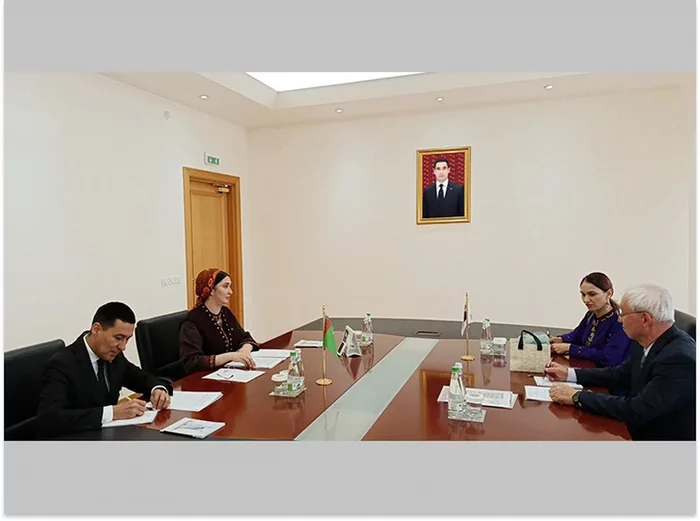Aşgabatda türkmen-koreý hyzmatdaşlygynyň geljegi ara alnyp maslahatlaşyldy