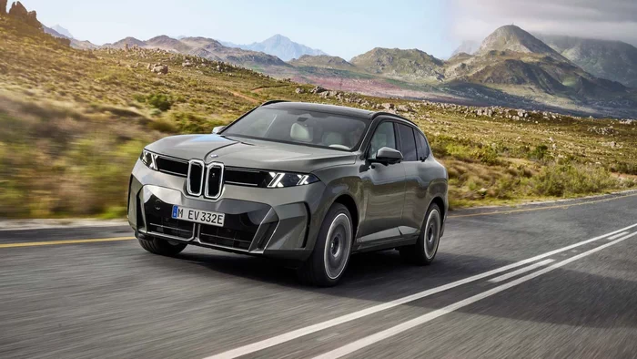 Ýoluň patyşasy täze nusgada: «BMW X5» krossoweriniň bäşinji nesli resmi taýdan tanyşdyryldy