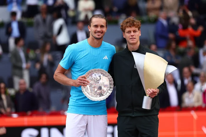 Uimbldon 2026: Sinner çempionlygyny gorady, Noskowa «Grand Slam» ýaryşyndaky ilkinji ýeňşine ýetdi
