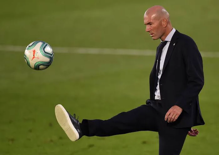 Zidan 2030-njy ýyla çenli Fransiýanyň milli ýygyndysynyň tälimçisi bolar