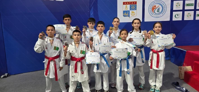 Каратисты Туркменистана завоевали ещё 9 медалей на чемпионате Центральной Азии в Актау