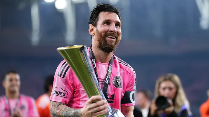 Месси выиграл 49‑й трофей в карьере
