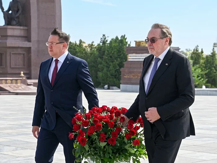 Umumy taryhyň simwoly: Sankt-Peterburg we Aşgabat strategik hyzmatdaşlygy pugtalandyrýar