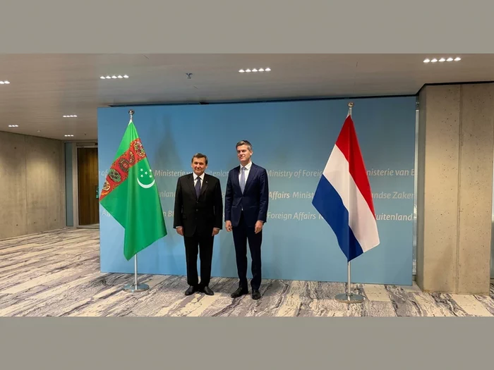 Gaagadaky duşuşyk: Niderlandlar bilen köptaraply hyzmatdaşlygyň geljegi maslahatlaşyldy