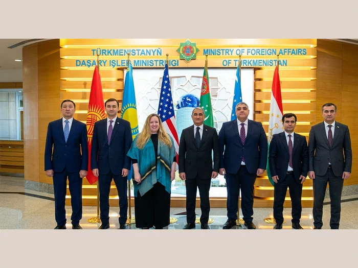 В Ашхабаде прошло заседание Секретариата формата «C5+1»